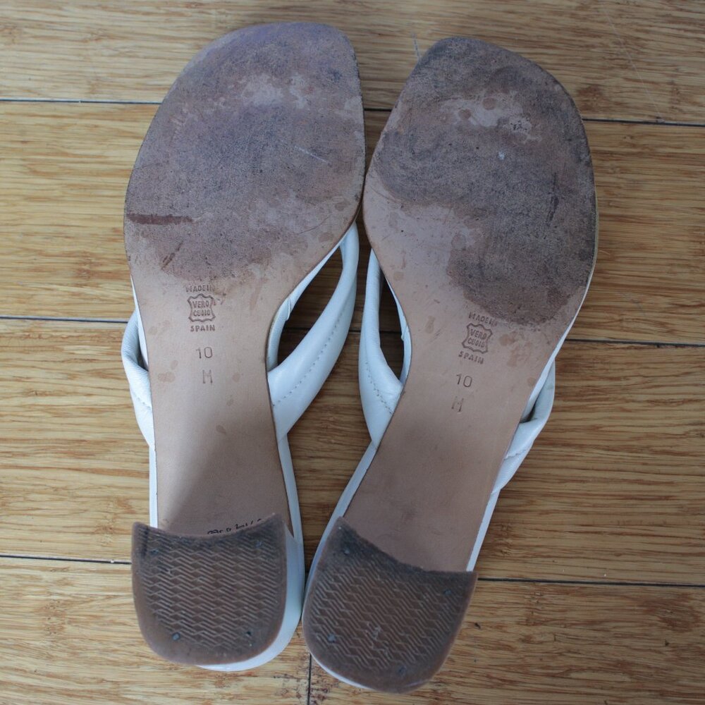 Bettye Muller Size 10 White Leather Sandal Heels View 4